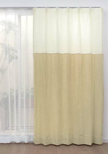 幅:140cm 片開き(片側幅140cmが1枚)丈:285cm(ランナー穴から下)フラット1倍・天井付け(全長286cm)シワあり【アウトレット】Spring-style(RS0003 ホワイト/イエロー)★WAVE SALAD:正規品スプリングスタイル【WH/YE】通常価格 16,500円