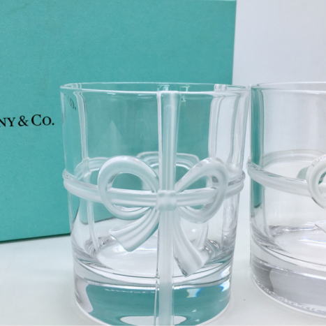 結婚祝い ペア 名入れ ティファニー Tiffany Co ペア ボウグラス 2個セット 結婚祝い ペアグラス 贈り物 プレゼント 記念品 退職祝い 引越し祝い 名入れギフト 名入れ無料 内祝い ギフトセット おしゃれ ワイン お酒 ブランド 友達 クリスマス ロックグラス Ocruyo