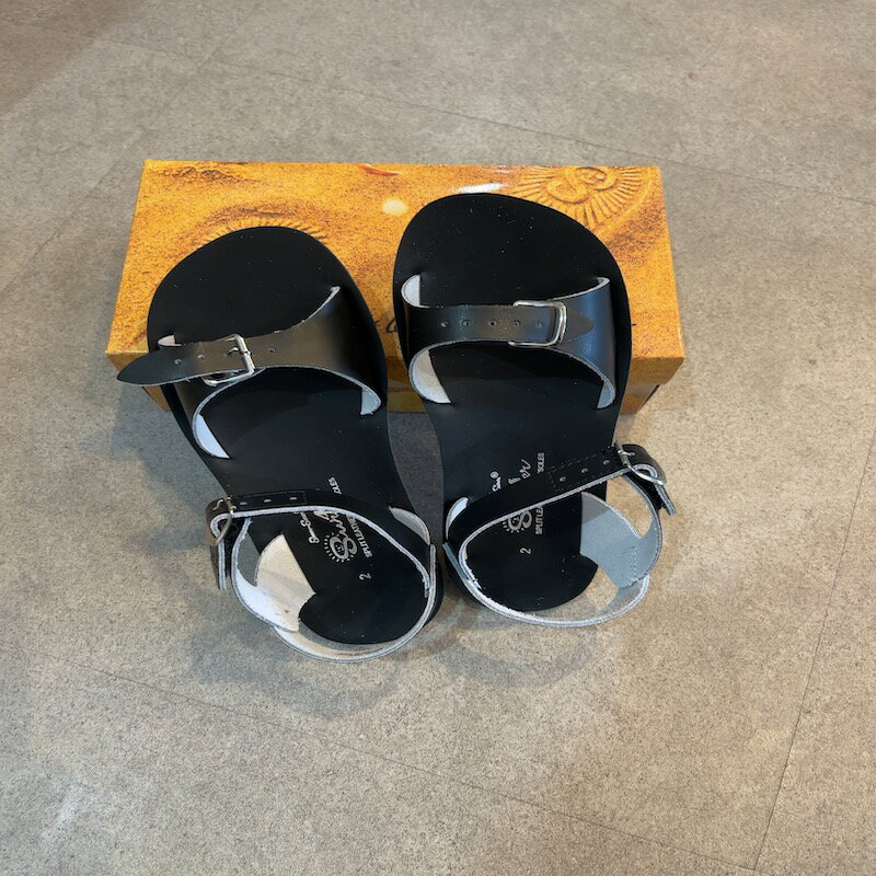 saltwater ソルトウォーター　サンダル　本革サンダル　水陸両用サンダル　水遊び　オシャレ　男の子　女の子　surfer サーファー　Latte 　ラッテ stone ストーン