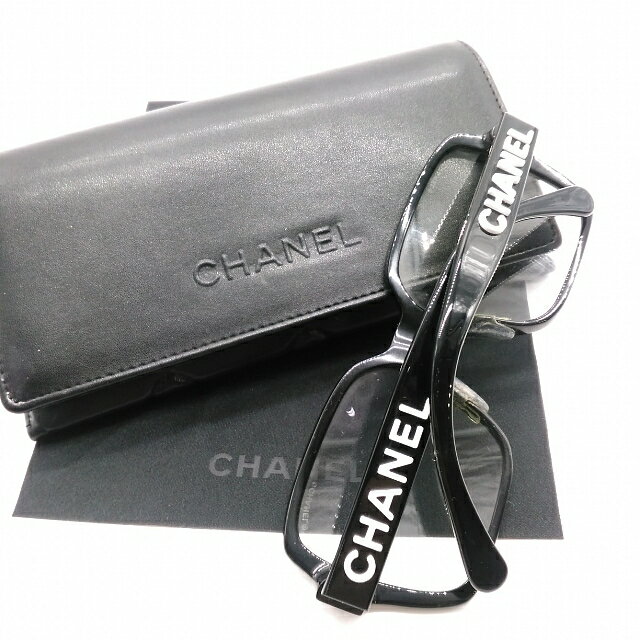 【レア物】シャネルの超可愛くカッコいい、ロゴ入りサングラスが入荷しました!!セレブな貴方に!!今だけ値下げ！ CHANEL スクエアシェイプ ブラック 黒 シルバー金具 5408 サングラス メガネ 男女兼用 スクエア レディース　CHANEL　ロゴ 【送料無料】とても綺麗です