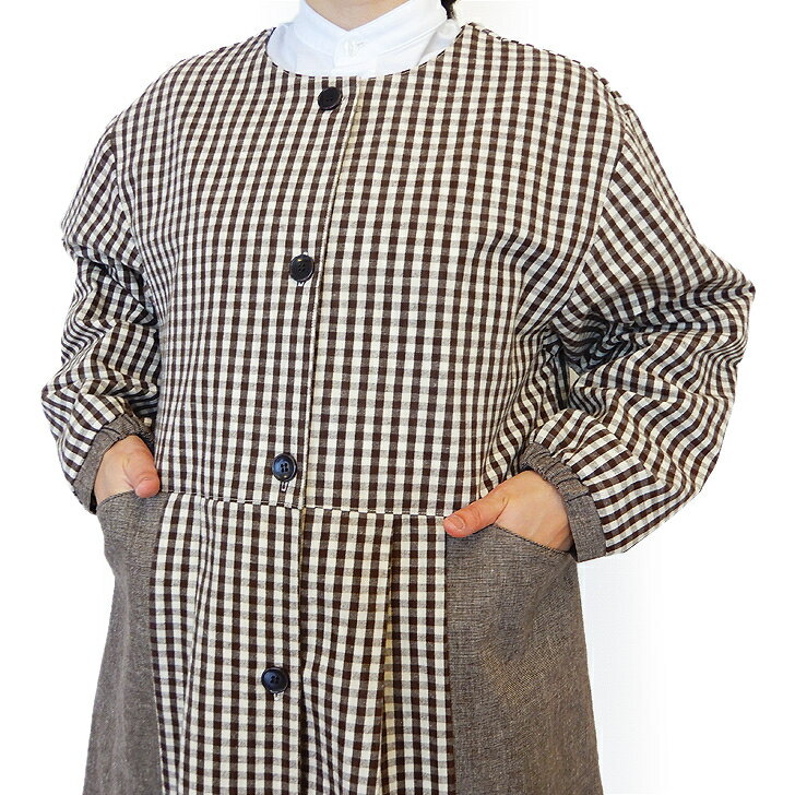 〈SALE〉【De la apron×wear】ドゥ ラ ブラウン チェック スモック 前開き 割烹着 おしゃれ ナチュラル かっぽうぎ 3