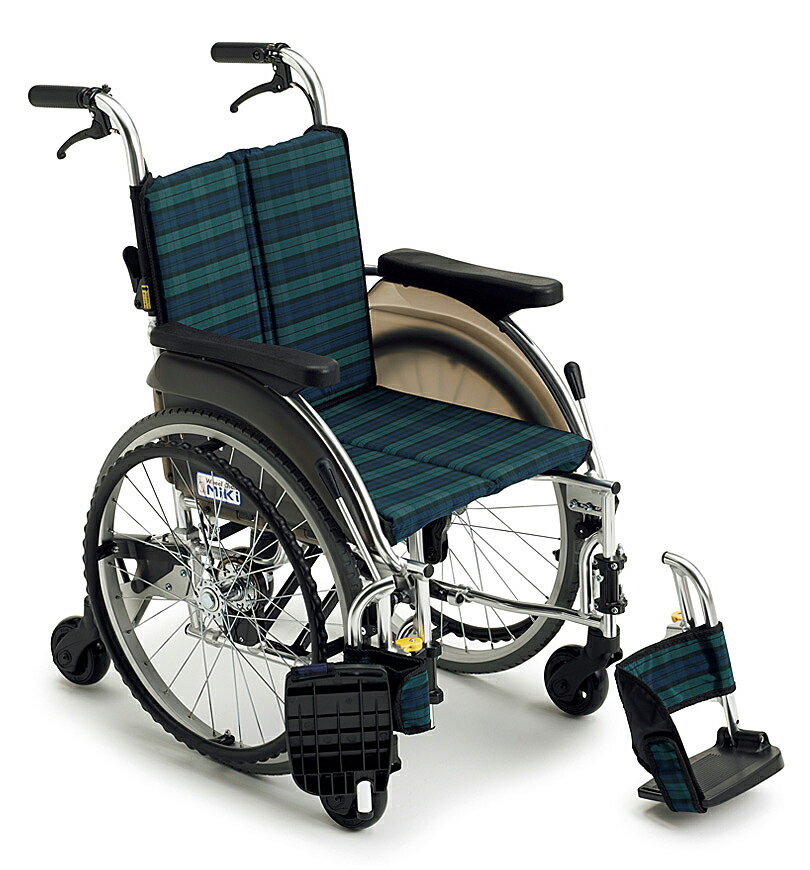 (ミキ) 車椅子 6輪 コンパクト スキット5 SKT-5 自走式 スリム ノーパンクタイヤ仕様 折りたたみ 耐荷重100kg MiKi …