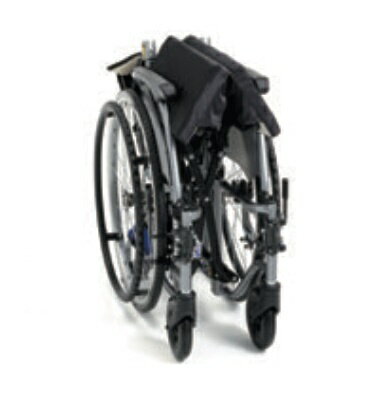 (ミキ) 車椅子 軽量 モジュール CRT-3-CZ カルッタ Carutta 自走式 コンパクト 肘掛跳ね上げ 脚部スイングアウト ノーパンクタイヤ仕様 スリム 折り畳み可能 耐荷重100kg 座幅40/42/44cm(座幅調節可能) MiKi クッション付 3