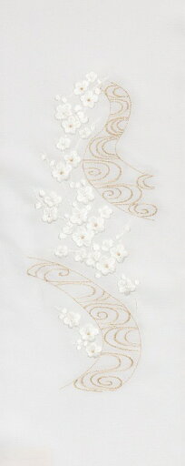 観世流水梅 No.17051 〈白×金〉 刺しゅう半衿 正絹 塩瀬 袷用 女性 着物 長襦袢 振袖 訪問着 附下 刺繍衿 【メール便対応】 観世流水梅 No.17051 〈白×金〉 刺しゅう半衿 正絹 塩瀬 袷用 女性 着物 長襦袢 振袖 訪問着 附下 刺繍衿 【メール便対応】