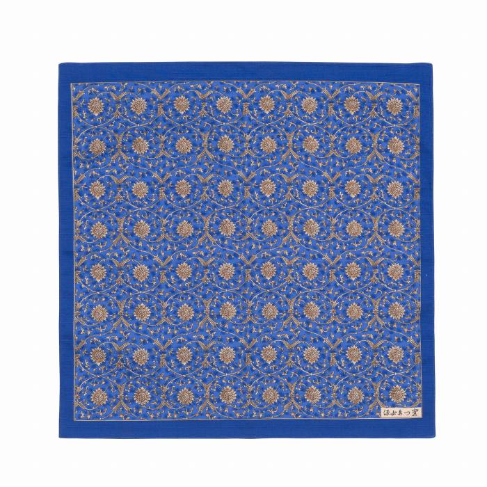 Classic Book Pattern - 49cm幅　源右衛門窯　かぶと唐草　綿シャンタン風呂敷/ブルー 和柄 和文様