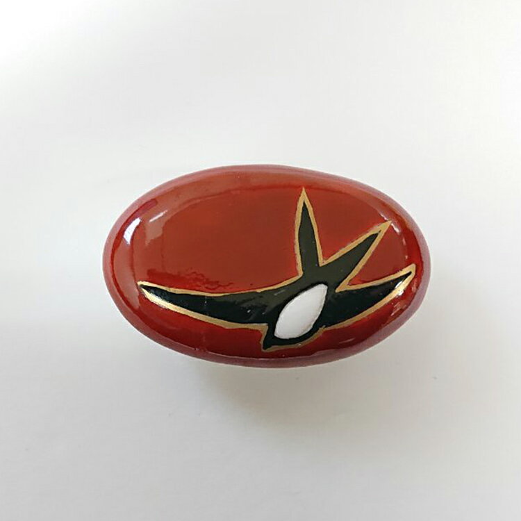 【ポイント5倍 クーポン発行】清水焼き 帯留【ツバメ】/ 帯留め 帯どめ 清水焼 着物 伝統工芸 焼き物 和装小物 婦人 おびどめ 京都 さんび 日本製 送料無料