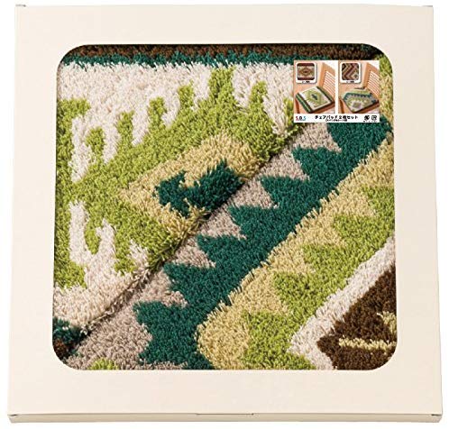 毛足の長いチェアパッドの柄違いの2枚セット。 ウレタン入りで床付き感を軽減し、クッション性も 抜群で椅子の座り心地をUP！ 更には滑り止めシートも 2枚セットしてますので、用途によりお使い下さい。 ご家庭での椅子用や、 自家用車のシートクッ...