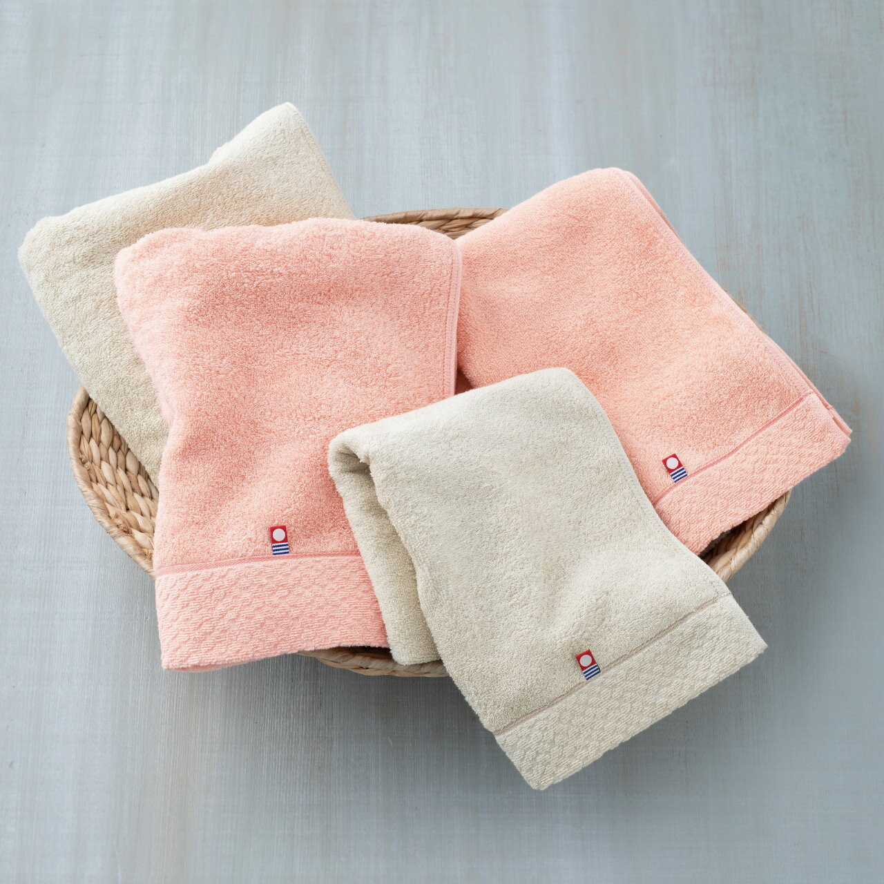 ・バスタオル1枚ご結婚祝 出産内祝　香典返しタオル屋さん　今治タオルタオルギフトセット　ピンク色TA2150PI ・9286-041