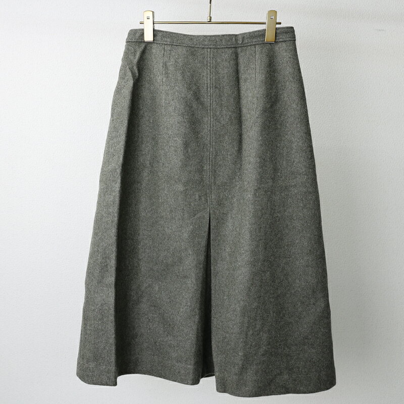 スウェーデン軍. ウール巻きスカート[ボタンタイプ]《実物・新品(未使用品)》　SW スウェーデン デッドストック 放出品 サープラス 軍モノ レディース ウール スカート ボタン 冬 秋　エスアンドグラフ