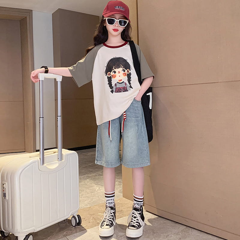 Rakuten - ジャージ 子供服 女の子 スウェット 半袖 上下セット 2点セット ガールズ 夏服 半袖 トップス+ 半パンツ ジュニア ゆったり セットアップ カジュアル HIPHOP ダンス 衣装　120-170cm