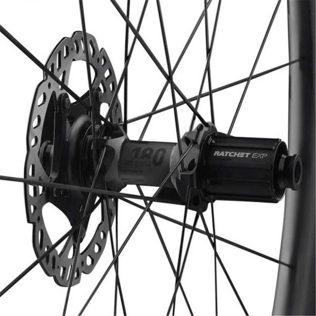 FFWD t[nu{fB Ratchet Sram XDR 12s