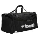 Hummel ヒュンメル バッグ バッグ バッグ Core Team 118L カラー:Black■ご注文の際は、必ずご確認ください。※こちらの商品は海外からのお取り寄せ商品となりますので、ご入金確認後、商品お届けまで3から5週間程度お時間を頂いております。※高額商品(3万円以上)は、代引きでの発送をお受けできません。※ご注文後にお客様へ「注文確認のメール」をお送りいたします。それ以降のキャンセル、サイズ交換、返品はできませんので、あらかじめご了承願います。また、ご注文をいただいてからの発注となる為、メーカー在庫切れ等により商品がご用意できない場合がございます。その際には早急にキャンセル、ご返金いたします。※海外輸入の為、遅延が発生する場合や出荷段階での付属品の箱つぶれ、細かい傷や汚れ等が発生する場合がございます。※商品ページのサイズ表は海外サイズを日本サイズに換算した一般的なサイズとなりメーカー・商品によってはサイズが異なる場合もございます。サイズ表は参考としてご活用ください。Hummel ヒュンメル バッグ バッグ バッグ Core Team 118L カラー:Black