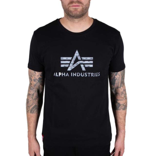 Alpha industries アルファインダストリーズ ファッション Tシャツ 半袖Tシャツ 3D Camo Logo カラー:White / Black Camo■ご注文の際は、必ずご確認ください。※こちらの商品は海外からのお取り寄せ商品となりますので、ご入金確認後、商品お届けまで3から5週間程度お時間を頂いております。※高額商品(3万円以上)は、代引きでの発送をお受けできません。※ご注文後にお客様へ「注文確認のメール」をお送りいたします。それ以降のキャンセル、サイズ交換、返品はできませんので、あらかじめご了承願います。また、ご注文をいただいてからの発注となる為、メーカー在庫切れ等により商品がご用意できない場合がございます。その際には早急にキャンセル、ご返金いたします。※海外輸入の為、遅延が発生する場合や出荷段階での付属品の箱つぶれ、細かい傷や汚れ等が発生する場合がございます。※商品ページのサイズ表は海外サイズを日本サイズに換算した一般的なサイズとなりメーカー・商品によってはサイズが異なる場合もございます。サイズ表は参考としてご活用ください。Alpha industries アルファインダストリーズ ファッション Tシャツ 半袖Tシャツ 3D Camo Logo カラー:White / Black Camo