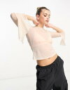 Urban Revivo mesh ruched sleeve crop top in white レディース