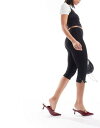 GC\X ASOS DESIGN capri leggings with bow detail in black fB[X
