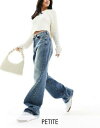 Stradivarius Petite wide leg dad jean in dark vintage wash レディース