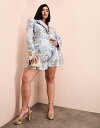 GC\X ASOS LUXE Curve co-ord jacquard shorts in blue floral print fB[X