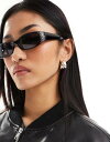 W[p[Yy[p[Y Jeepers Peepers embellished sunglasses in black jZbNX