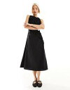 Urban Revivo shirred sleeveless midaxi dress in black fB[X