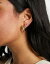 デザインビー DesignB London chunky hammered hoop earrings in gold レディース