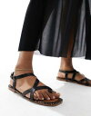 󥬤㤨֥ӡ South Beach strappy sandals with whipstitch detail in black ǥפβǤʤ11,440ߤˤʤޤ