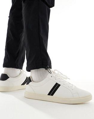 エイソス ASOS DESIGN lace up trainers in white with black badge メンズ