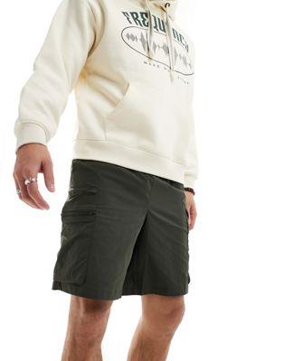 쥤 Rains Tomar stretch ripstop utility shorts in dark green 