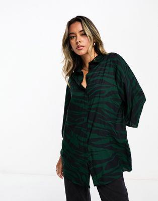 エイソス ASOS DESIGN oversized long sleeve shirt in green zebra print レディース