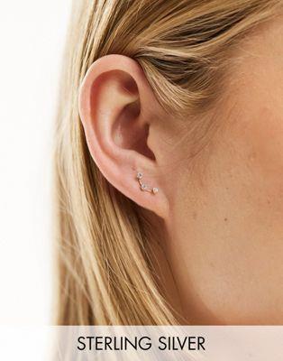 Kingsley Ryan Sterling Silver sterling silver round gem set ear crawler in silver レディース