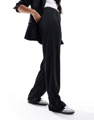 ヴェロモーダ Vero Moda tailored high waisted relaxed straight leg trousers with belt loop detail in black レディース