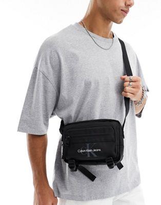 JoNC Calvin Klein Jeans sport essentials camera bag in black Y