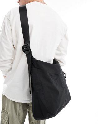 o[ACh River Island nylon scoop bag in black Y