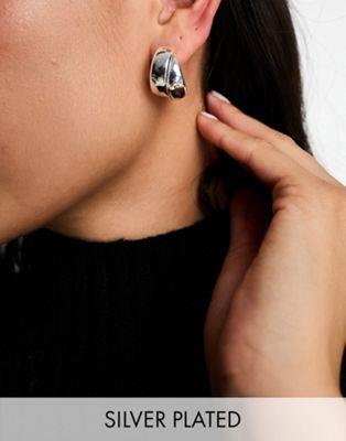 エイソス エイソス ASOS DESIGN silver plated small hoop earrings with thick crossover design レディース