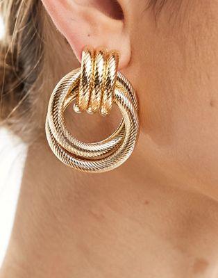 エイソス エイソス ASOS DESIGN stud earrings with oversized door knocker stud design in gold tone レディース