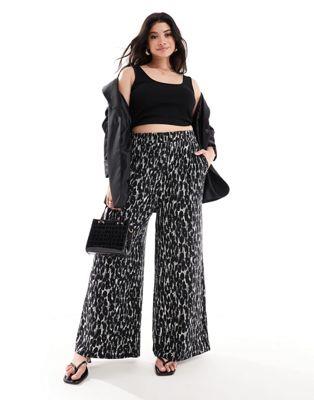 ユアーズ Yours wide leg trousers in mono leopard print レディース