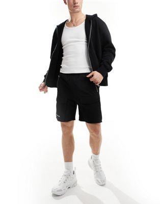 楽天サンガThe Couture Club contrast panelled cargo short in black メンズ