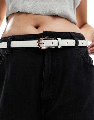 エイソス ASOS DESIGN CURVE waist and hip skinny half moon belt in white レディース