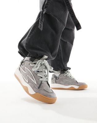 エイソス ASOS DESIGN chunky trainers in grey メンズ