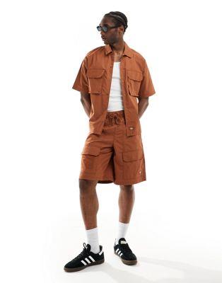 楽天サンガディッキーズ Dickies fisherville shorts in brown tan メンズ