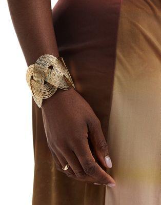 エイソス エイソス ASOS DESIGN cuff bracelet with weave textured wire design in gold tone レディース
