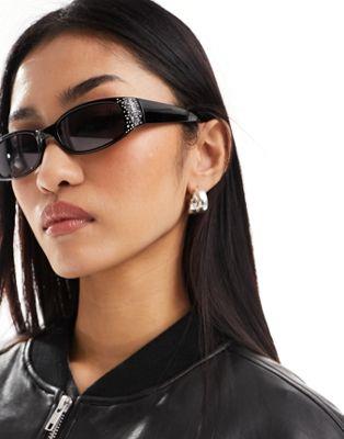 ジーパーズペーパーズ Jeepers Peepers embellished sunglasses in black ユニセックス