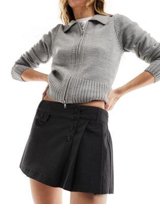 Pull&Bear pleated tailored micro mini skirt in dark grey fB[X