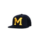 ミッチェルアンドネス Mitchell & Ness U-M Wolverines All Directions Snapback Hat (Navy Blue) Cap メンズ