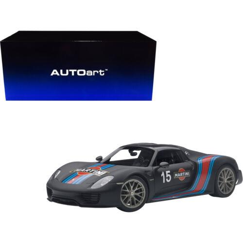 Autoart Porsche 1/18 Car 918 Spyder Weissach Package Black/Martini Livery #15