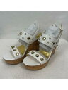 イバンカトランプ IVANKA TRUMP Womens White Studs 1 1/2 Platform Gitty Wedge Sandals 8.5 M レディース