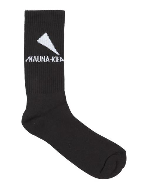 MAUNA KEA ファッション 靴下 MAUNA KEA Short socks カラー:Black■ご注文の際は、必ずご確認ください。※こちらの商品は海外からのお取り寄せ商品となりますので、ご入金確認後、商品お届けまで3から5週間程度お時間を頂いております。※高額商品(3万円以上)は、代引きでの発送をお受けできません。※ご注文後にお客様へ「注文確認のメール」をお送りいたします。それ以降のキャンセル、サイズ交換、返品はできませんので、あらかじめご了承願います。また、ご注文をいただいてからの発注となる為、メーカー在庫切れ等により商品がご用意できない場合がございます。その際には早急にキャンセル、ご返金いたします。※海外輸入の為、遅延が発生する場合や出荷段階での付属品の箱つぶれ、細かい傷や汚れ等が発生する場合がございます。※商品ページのサイズ表は海外サイズを日本サイズに換算した一般的なサイズとなりメーカー・商品によってはサイズが異なる場合もございます。サイズ表は参考としてご活用ください。MAUNA KEA ファッション 靴下 MAUNA KEA Short socks カラー:Black