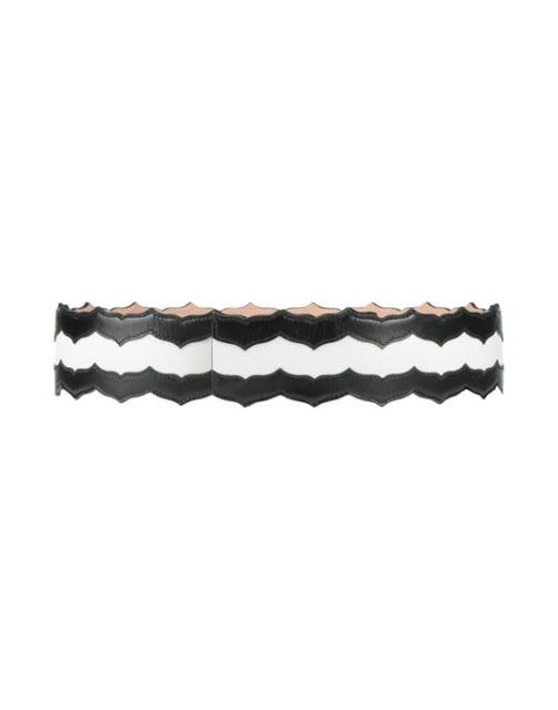 ALAIA アライア アクセサリー小物 ベルト ALAIA High-waist belts カラー:Black■ご注文の際は、必ずご確認ください。※こちらの商品は海外からのお取り寄せ商品となりますので、ご入金確認後、商品お届けまで3から5週間程度お時間を頂いております。※高額商品(3万円以上)は、代引きでの発送をお受けできません。※ご注文後にお客様へ「注文確認のメール」をお送りいたします。それ以降のキャンセル、サイズ交換、返品はできませんので、あらかじめご了承願います。また、ご注文をいただいてからの発注となる為、メーカー在庫切れ等により商品がご用意できない場合がございます。その際には早急にキャンセル、ご返金いたします。※海外輸入の為、遅延が発生する場合や出荷段階での付属品の箱つぶれ、細かい傷や汚れ等が発生する場合がございます。※商品ページのサイズ表は海外サイズを日本サイズに換算した一般的なサイズとなりメーカー・商品によってはサイズが異なる場合もございます。サイズ表は参考としてご活用ください。ALAIA アライア アクセサリー小物 ベルト ALAIA High-waist belts カラー:Black