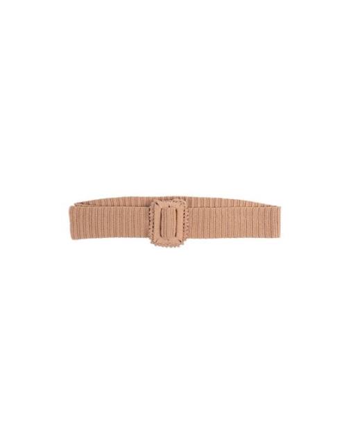 MSGM アクセサリー小物 ベルト MSGM High-waist belts カラー:Sand■ご注文の際は、必ずご確認ください。※こちらの商品は海外からのお取り寄せ商品となりますので、ご入金確認後、商品お届けまで3から5週間程度お時間を頂いております。※高額商品(3万円以上)は、代引きでの発送をお受けできません。※ご注文後にお客様へ「注文確認のメール」をお送りいたします。それ以降のキャンセル、サイズ交換、返品はできませんので、あらかじめご了承願います。また、ご注文をいただいてからの発注となる為、メーカー在庫切れ等により商品がご用意できない場合がございます。その際には早急にキャンセル、ご返金いたします。※海外輸入の為、遅延が発生する場合や出荷段階での付属品の箱つぶれ、細かい傷や汚れ等が発生する場合がございます。※商品ページのサイズ表は海外サイズを日本サイズに換算した一般的なサイズとなりメーカー・商品によってはサイズが異なる場合もございます。サイズ表は参考としてご活用ください。MSGM アクセサリー小物 ベルト MSGM High-waist belts カラー:Sand