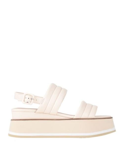 JEANNOT 靴 シューズ サンダル JEANNOT Sandals カラー:Light pink■ご注文の際は、必ずご確認ください。※こちらの商品は海外からのお取り寄せ商品となりますので、ご入金確認後、商品お届けまで3から5週間程度お時間を頂いております。※高額商品(3万円以上)は、代引きでの発送をお受けできません。※ご注文後にお客様へ「注文確認のメール」をお送りいたします。それ以降のキャンセル、サイズ交換、返品はできませんので、あらかじめご了承願います。また、ご注文をいただいてからの発注となる為、メーカー在庫切れ等により商品がご用意できない場合がございます。その際には早急にキャンセル、ご返金いたします。※海外輸入の為、遅延が発生する場合や出荷段階での付属品の箱つぶれ、細かい傷や汚れ等が発生する場合がございます。※商品ページのサイズ表は海外サイズを日本サイズに換算した一般的なサイズとなりメーカー・商品によってはサイズが異なる場合もございます。サイズ表は参考としてご活用ください。JEANNOT 靴 シューズ サンダル JEANNOT Sandals カラー:Light pink