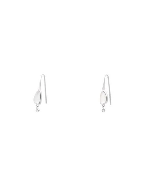 SKAGEN スカーゲン ジュエリー イヤリング SKAGEN Earrings カラー:Silver■ご注文の際は、必ずご確認ください。※こちらの商品は海外からのお取り寄せ商品となりますので、ご入金確認後、商品お届けまで3から5週間程度お時間を頂いております。※高額商品(3万円以上)は、代引きでの発送をお受けできません。※ご注文後にお客様へ「注文確認のメール」をお送りいたします。それ以降のキャンセル、サイズ交換、返品はできませんので、あらかじめご了承願います。また、ご注文をいただいてからの発注となる為、メーカー在庫切れ等により商品がご用意できない場合がございます。その際には早急にキャンセル、ご返金いたします。※海外輸入の為、遅延が発生する場合や出荷段階での付属品の箱つぶれ、細かい傷や汚れ等が発生する場合がございます。※商品ページのサイズ表は海外サイズを日本サイズに換算した一般的なサイズとなりメーカー・商品によってはサイズが異なる場合もございます。サイズ表は参考としてご活用ください。SKAGEN スカーゲン ジュエリー イヤリング SKAGEN Earrings カラー:Silver